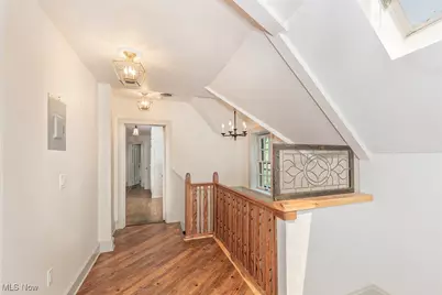 10 E Hanna Lane S, Bratenahl, OH 44108 - Photo 7