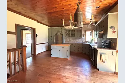 268 S Bayshore Drive, Columbiana, OH 44408 - Photo 13