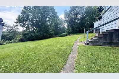 305 Grandview Ave, Mingo Junction, OH 43938 - Photo 15