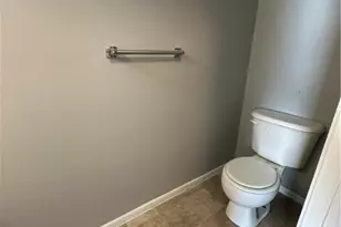 933 W 37th St, Ashtabula, OH 44004 - Photo 11