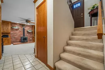 1806 Pennsylvania Avenue, Belpre, OH 45714 - Photo 29