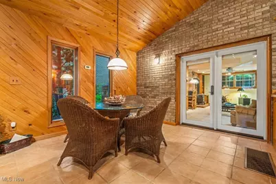 1806 Pennsylvania Avenue, Belpre, OH 45714 - Photo 35