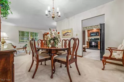 1806 Pennsylvania Avenue, Belpre, OH 45714 - Photo 17