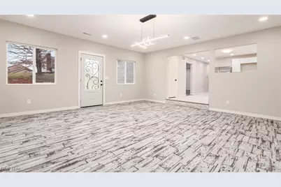 5617 Skyline Dr, Cambridge, OH 43725 - Photo 11