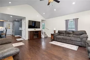 6635 Lake, Elyria, OH 44035 - Photo 5