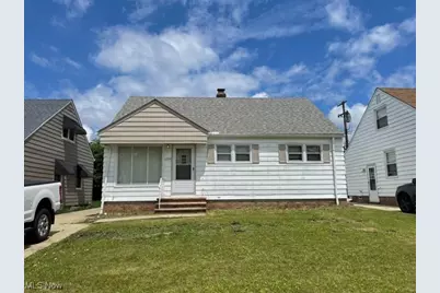 19289 Stafford Avenue, Maple Heights, OH 44137 - Photo 1