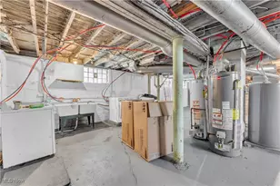 915 Helmsdale Rd, Loveland, OH 44112 - Photo 13