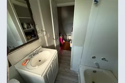 3934 Gary Avenue, Lorain, OH 44055 - Photo 41