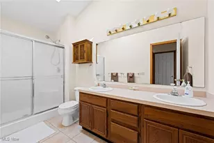 107 Cedar Glen, Chardon, OH 44024 - Photo 17