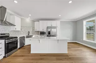 10850 E Bayshore Rd, Marblehead, OH 43440 - Photo 15