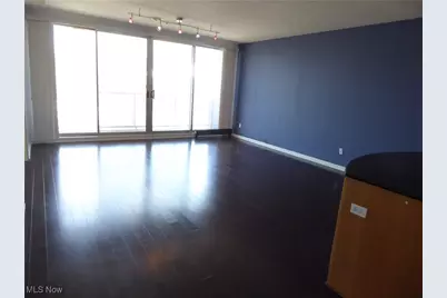 1237 Washington Avenue #507, Loveland, OH 44113 - Photo 5