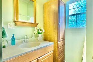 3945 Mill Dr, Zanesville, OH 43701 - Photo 15