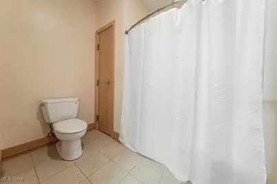 2030 Euclid Avenue #201, Loveland, OH 44115 - Photo 31