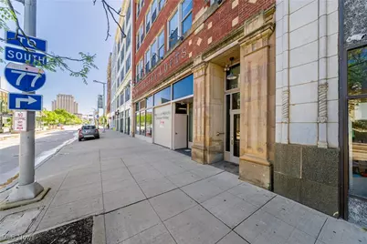 2030 Euclid Avenue #201, Loveland, OH 44115 - Photo 5