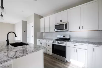 3797 Jacobs Lane, Green, OH 44685 - Photo 3