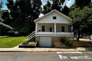 329 N 7th St, Marietta, OH 45750 - Photo 3