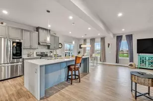 5454 Schueller Blvd, Sheffield Village, OH 44054 - Photo 9