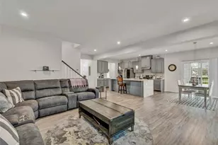 5454 Schueller Blvd, Sheffield Village, OH 44054 - Photo 5