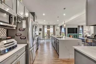 5454 Schueller Blvd, Sheffield Village, OH 44054 - Photo 7