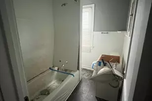 13208 Maplerow Ave, Loveland, OH 44105 - Photo 7