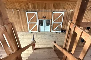 9189 E Pike, Norwich, OH 43767 - Photo 13