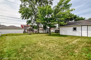 1842 Eldon Dr, Wickliffe, OH 44092 - Photo 33