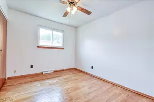 1842 Eldon Dr, Wickliffe, OH 44092 - Photo 15