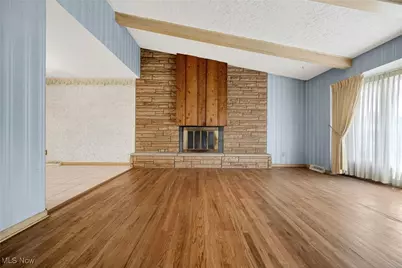 100 E Decker Drive, Green Hills, OH 44131 - Photo 9