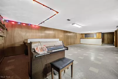 100 E Decker Drive, Green Hills, OH 44131 - Photo 23