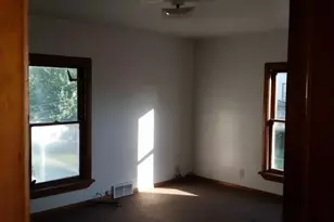 137 Grove Dr, Ashtabula, OH 44004 - Photo 3