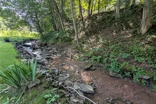 422 Sand Ridge Rd, Millstone, WV 25261 - Photo 9