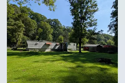 422 Sand Ridge Road, Millstone, WV 25261 - Photo 17