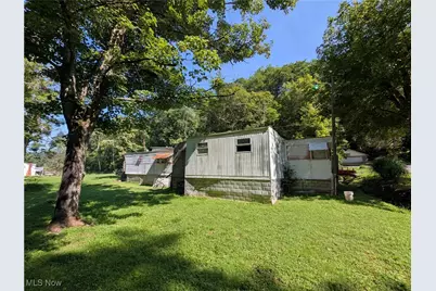422 Sand Ridge Road, Millstone, WV 25261 - Photo 15