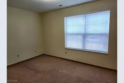 2954 Megan Circle, Youngstown, OH 44505 - Photo 7