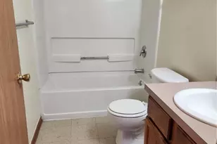 2954 Megan Cir, Youngstown, OH 44505 - Photo 15