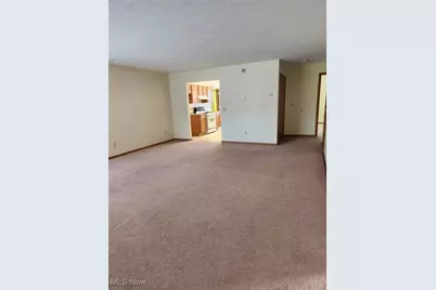 2954 Megan Circle, Youngstown, OH 44505 - Photo 3