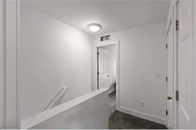 2280 City View Drive, Loveland, OH 44113 - Photo 33