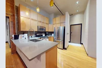 1260 W 4th Street #402, Loveland, OH 44113 - Photo 11