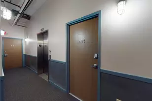 1260 W 4th St, Loveland, OH 44113 - Photo 7