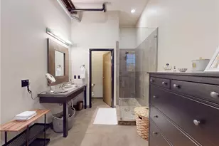 1260 W 4th St, Loveland, OH 44113 - Photo 23