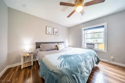 310 Essex Road, Vermilion, OH 44089 - Photo 23