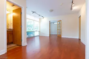 12581 Larchmere Blvd, Loveland, OH 44120 - Photo 21