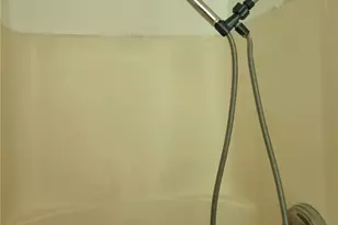 5466 S Ridge Rd, Madison, OH 44057 - Photo 11