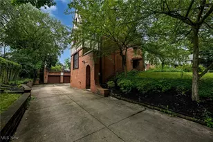 206 21st St NW, Canton, OH 44709 - Photo 1