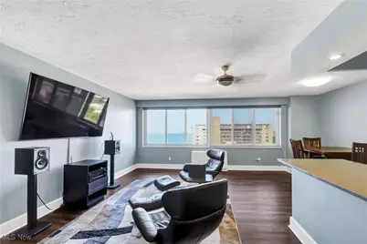 12520 Edgewater Drive #1608, Oakwood, OH 44107 - Photo 17