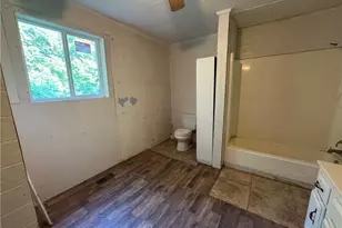 18242 OH-13, Glouster, OH 45732 - Photo 19