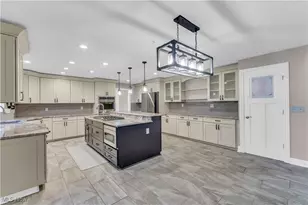 6560 Queens Way, North Royalton, OH 44133 - Photo 13