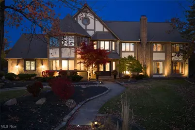 6560 Queens Way, North Royalton, OH 44133 - Photo 1