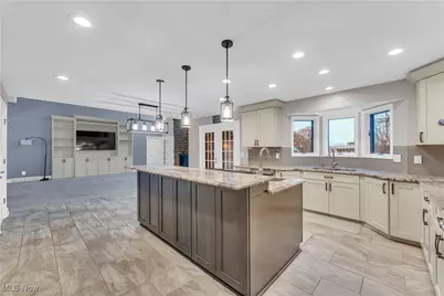 6560 Queens Way, North Royalton, OH 44133 - Photo 11