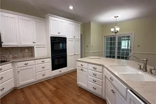 241 Fairway Dr, Millersburg, OH 44654 - Photo 13